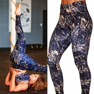 CVG "GOLD MARBLE" FULL LENGTH LEGGINGS SIZE MEDIUM